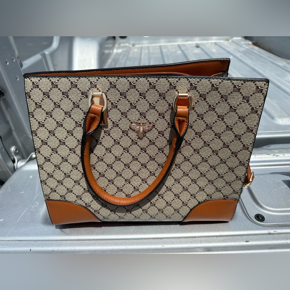 Purse